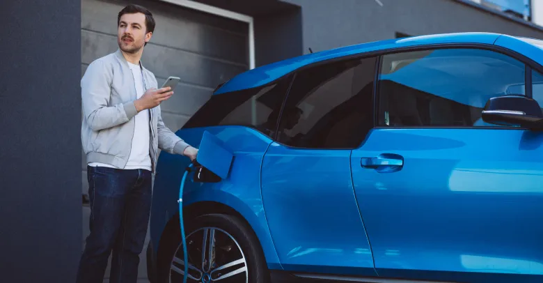 visuel-preview-nicolas-lva-recharge-voiture-domicile